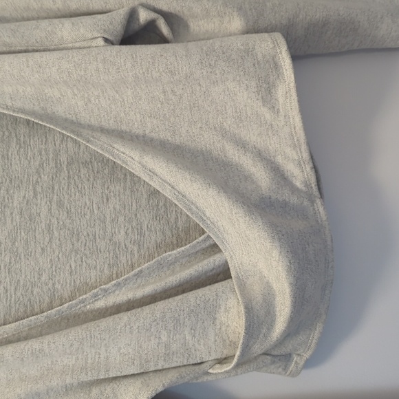 Joe Fresh x Sasha Exter Wrap Top in Size Large Euc - Picture 2 of 6